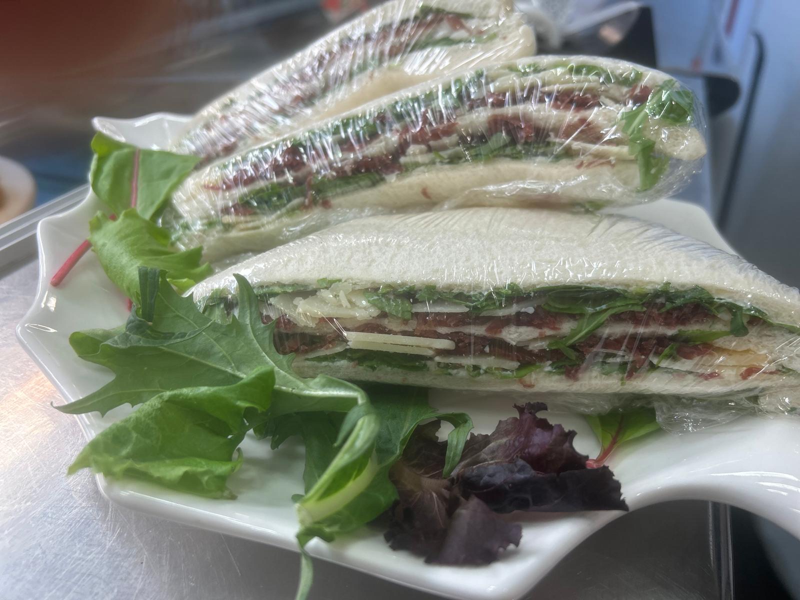 Tramezzino Bresaola Rucola e Grana