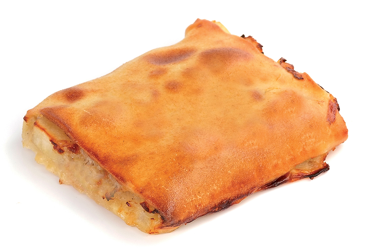 Scaccia withIblea sausage and potatoes